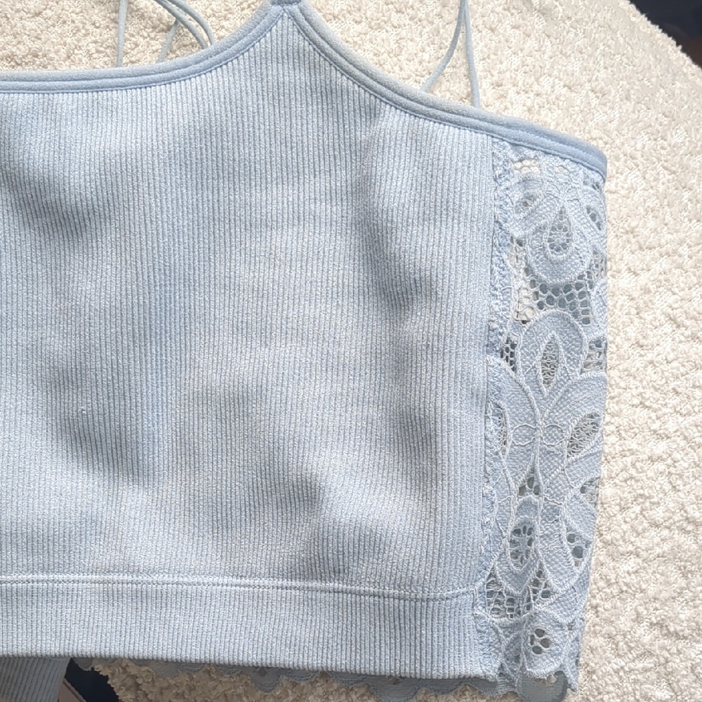 Light Blue Ribbed Crop Top - Picture 10 of 12